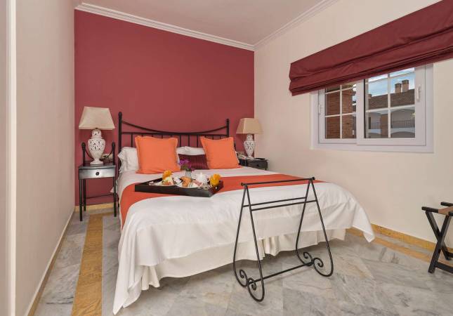 Ambiente de descanso en Hotel Spa La Cala Resort. Relájate con los mejores precios de Malaga